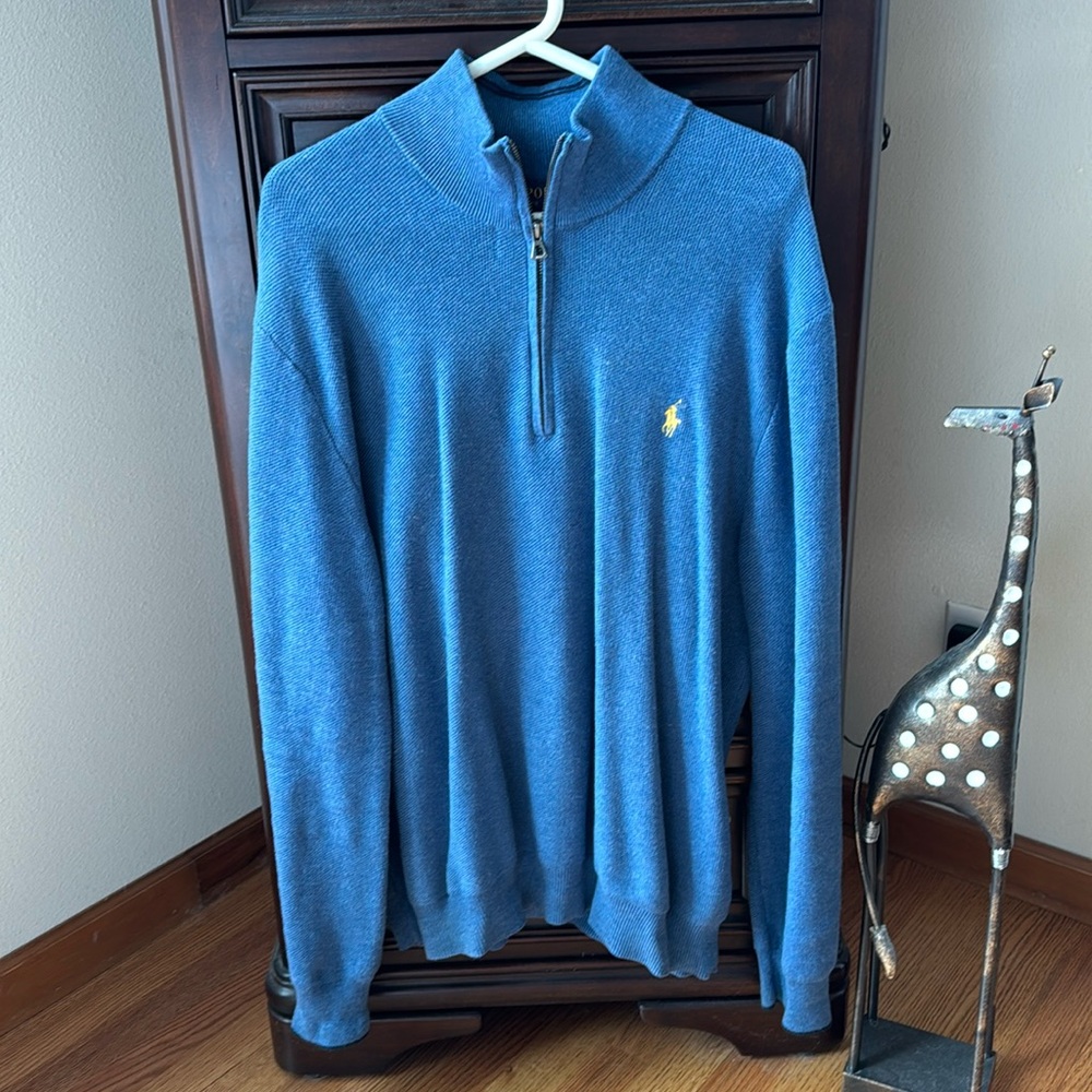 POLO men’s XL light weight 1/4 zip sweater.